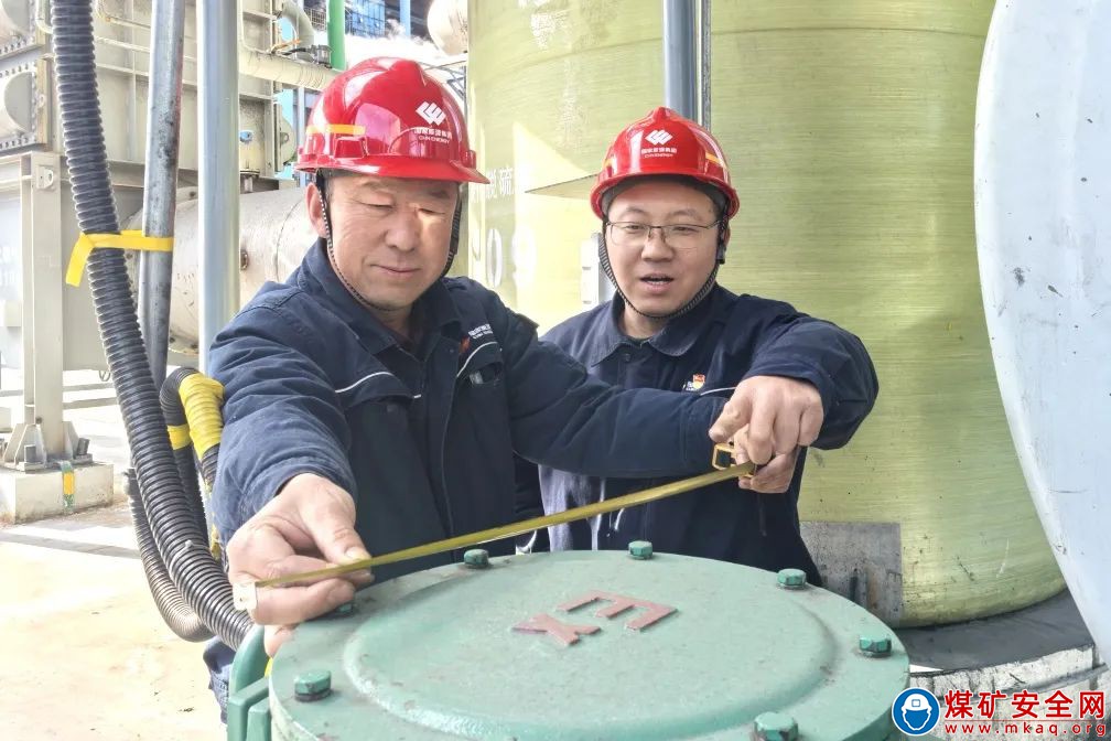 ??閃光的足跡